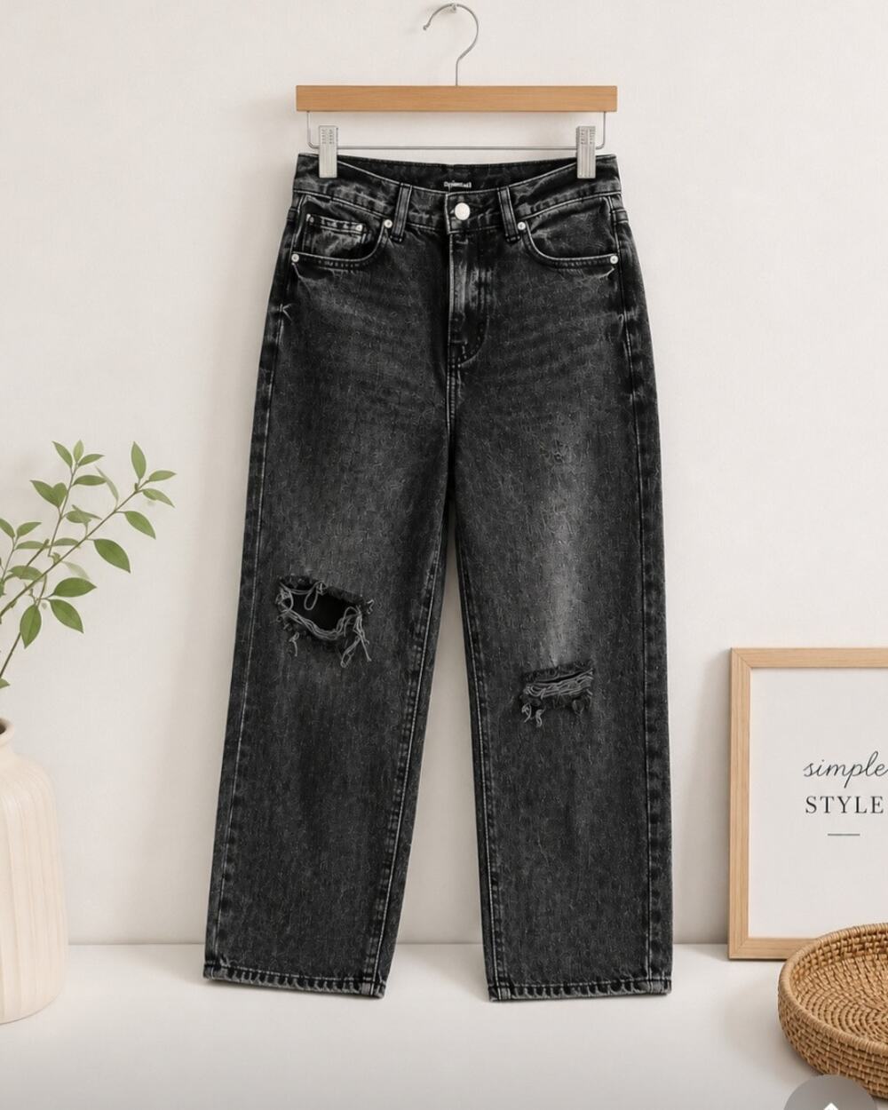 Express Black Denim Straight Ankle Jeans Size 0R Waiat 26